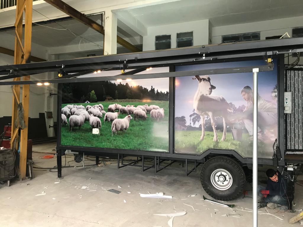 Mobil mandıra - tam görünüm